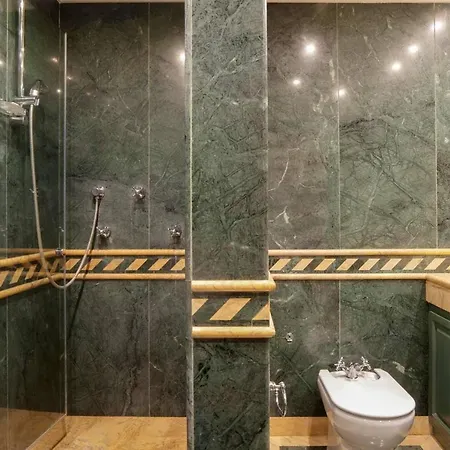 218 Puerto Banus Front Line 270 Meters * マルベーリャ