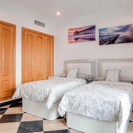 Apartment 218 Puerto Banus Front Line 270 Meters