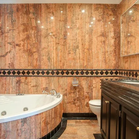 218 Puerto Banus Front Line 270 Meters *