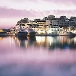 218 Puerto Banus Front Line 270 Meters アパート